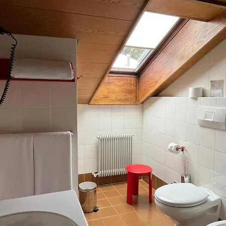La Hotell 3*
