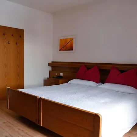 La Hotell 3*