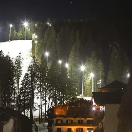 La Hotel Madonna