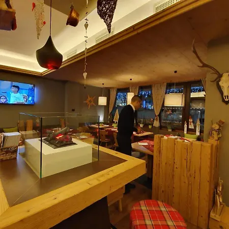 Hotel La 3*