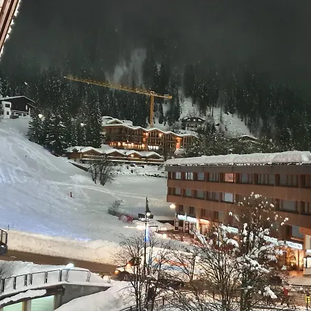 La Hotel 3*
